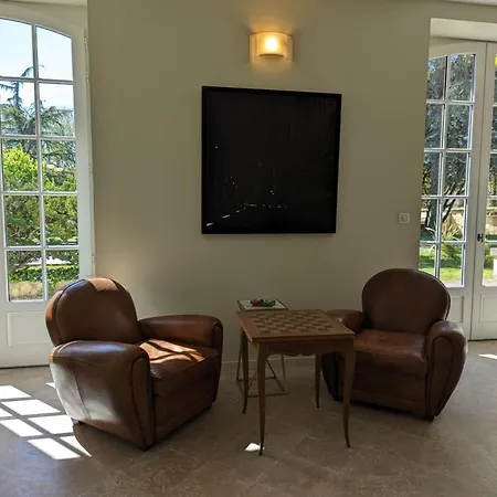 Casa rural Grande Maison Familiale Avec Piscine Chauffée, Wifi Et Parking à - Fr-1-653-284