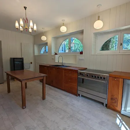 Grande Maison Familiale Avec Piscine Chauffée, Wifi Et Parking à - Fr-1-653-284 Pranzac