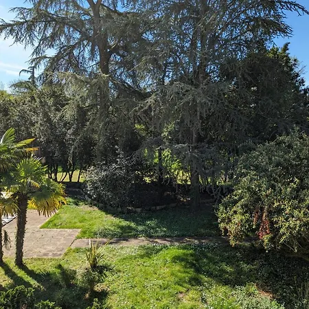 Grande Maison Familiale Avec Piscine Chauffee, Wifi Et Parking A - Fr-1-653-284 Pranzac