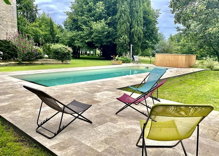 Grande Maison Familiale Avec Piscine Chauffée, Wifi Et Parking à - Fr-1-653-284 Сasa de vacaciones Pranzac
