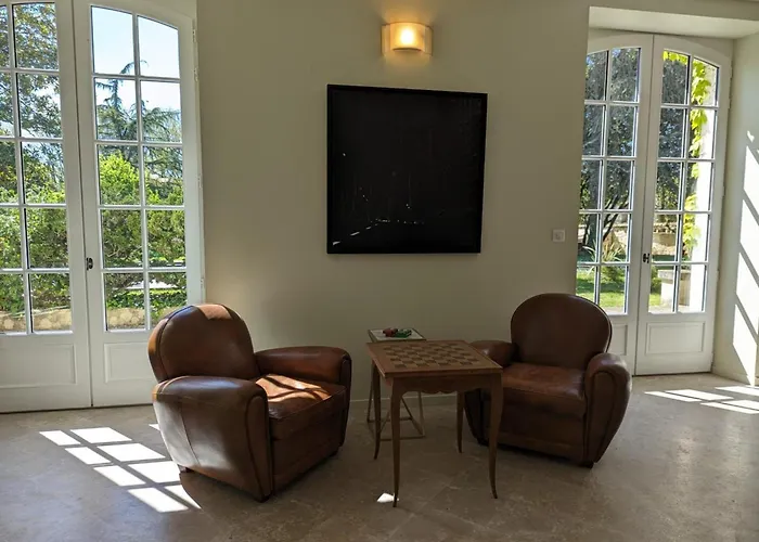 Сasa de vacaciones Grande Maison Familiale Avec Piscine Chauffée, Wifi Et Parking à - Fr-1-653-284