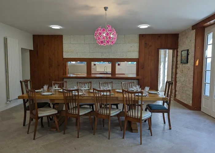 Σπίτι διακοπών Grande Maison Familiale Avec Piscine Chauffee, Wifi Et Parking A - Fr-1-653-284 Pranzac